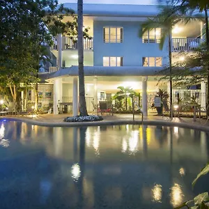 Outrigger Port Douglas